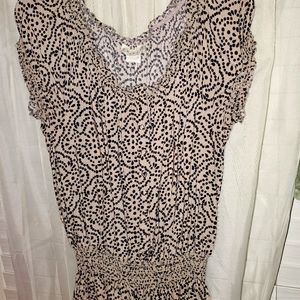 Tweeds short sleeve polka dot blouse